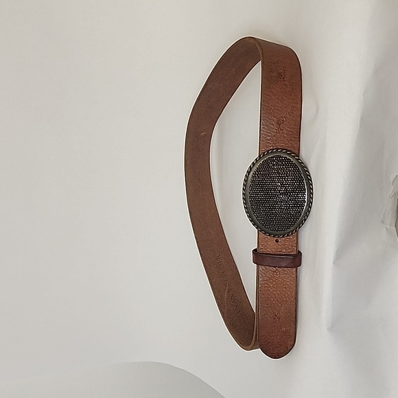 Banana Republic Accessories - Banana Republic Brown Leather Belt with Brass Buckle